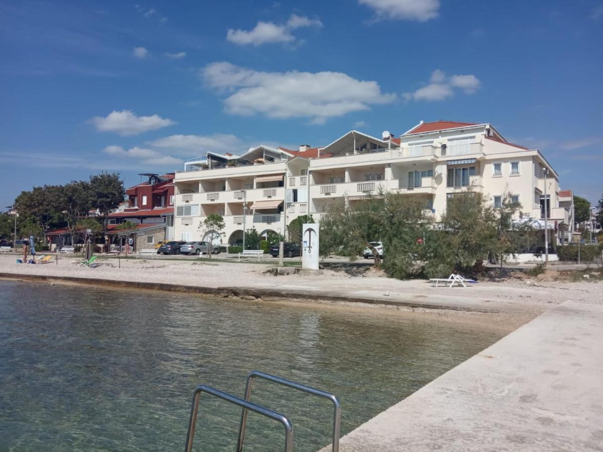 Turanj Apartman Διαμέρισμα Εξωτερικό φωτογραφία